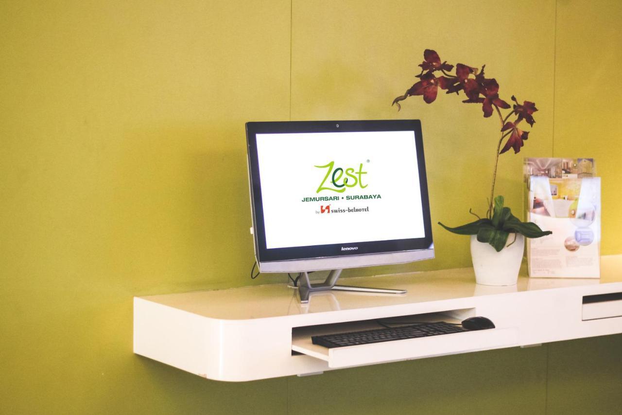 Zest Jemursari By Swiss-Belhotel International Surabaya Ngoại thất bức ảnh