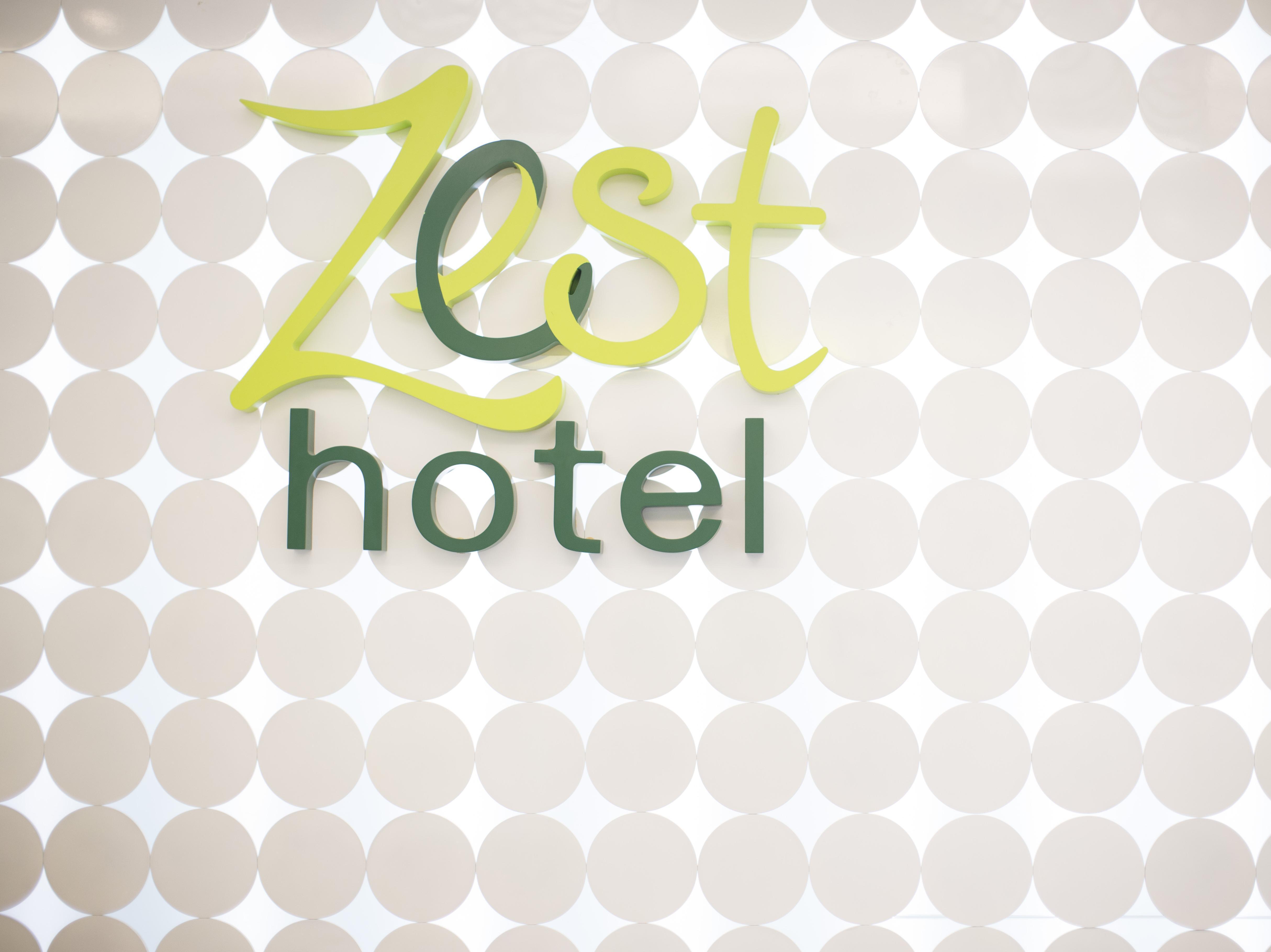 Zest Jemursari By Swiss-Belhotel International Surabaya Ngoại thất bức ảnh